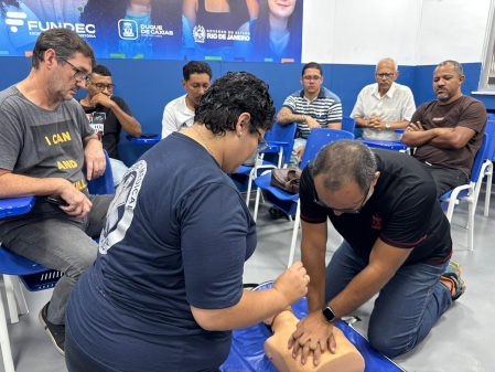 FUNDEC UNE SEGURANÇA ELÉTRICA E PRIMEIROS SOCORROS EM FORMAÇÃO QUE SALVA VIDAS
