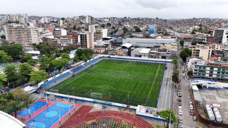 VILA OLÍMPICA TERÁ GRANDE FINAL DE SEMANA ESPORTIVO COM DIREITO A JOGO DO VASCO DA GAMA